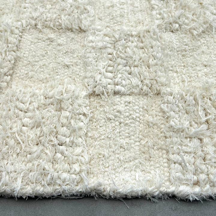 AFK Living - Wholesale Area Rug - Hand-woven recycled cotton rug SUAVE5