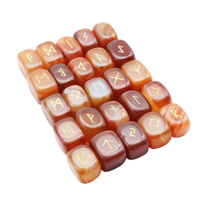 Set of 25 runes - Carnelian for wholesale by France Mineraux