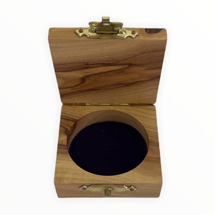 Holy Land Imports - Wholesale Decoratief doosje - Muntdoos Rood Fluweel Jerusalem Cross2