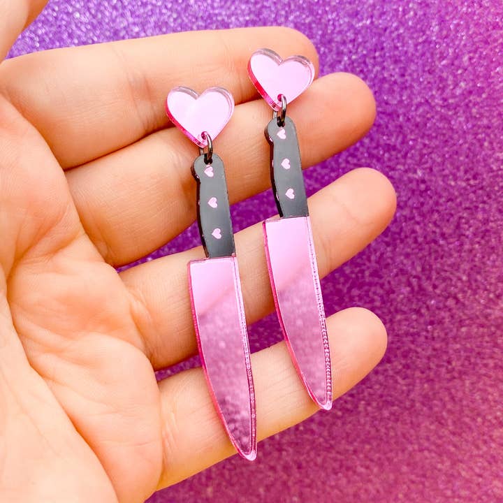Orecchini a coltello rosa per la vendita all'ingrosso da parte di Garbage Humans