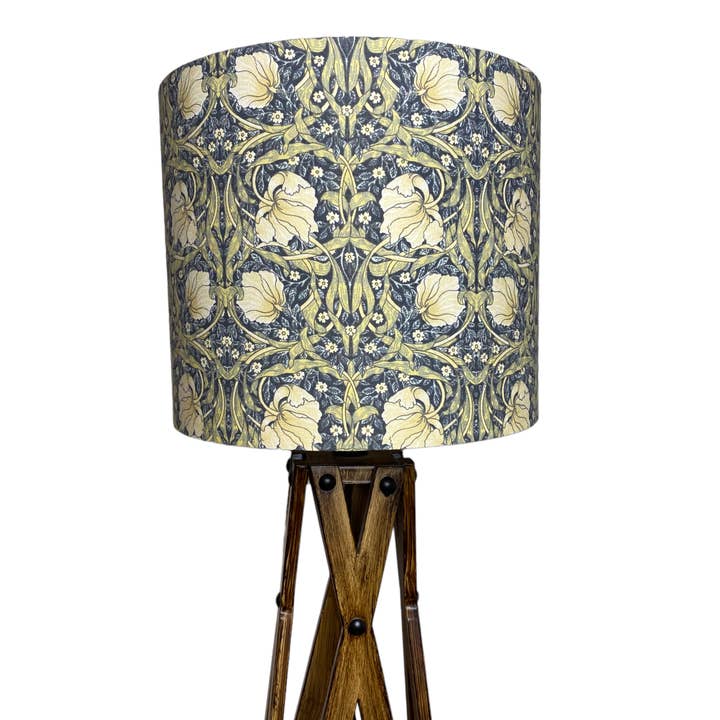 LouSeal Handmade Lampshades - Wholesale Lamp Shade - William Morris Pimpernel Cream Handmade Lampshade2