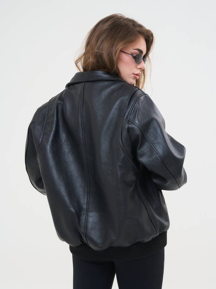 BOMBERONE SPALLINA NERO per la vendita all'ingrosso da parte di LAB22