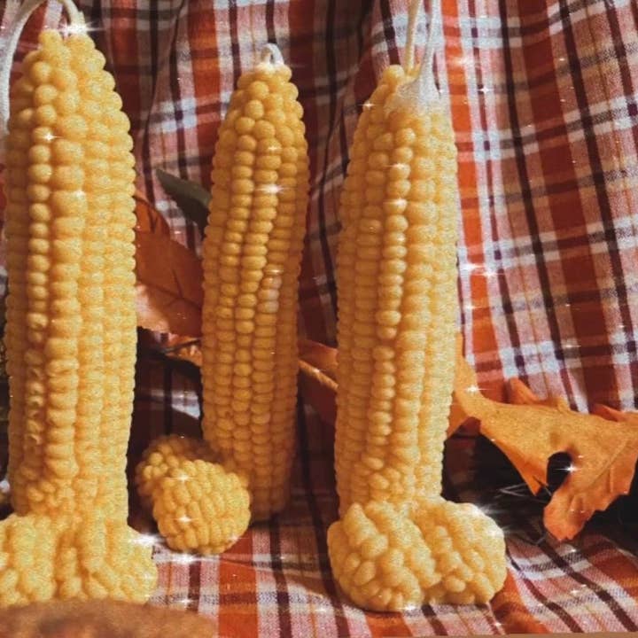 Bougie The Corn Penis - Cadeau végétalien en cire de soja amusant pour la vente par Hail Claytan