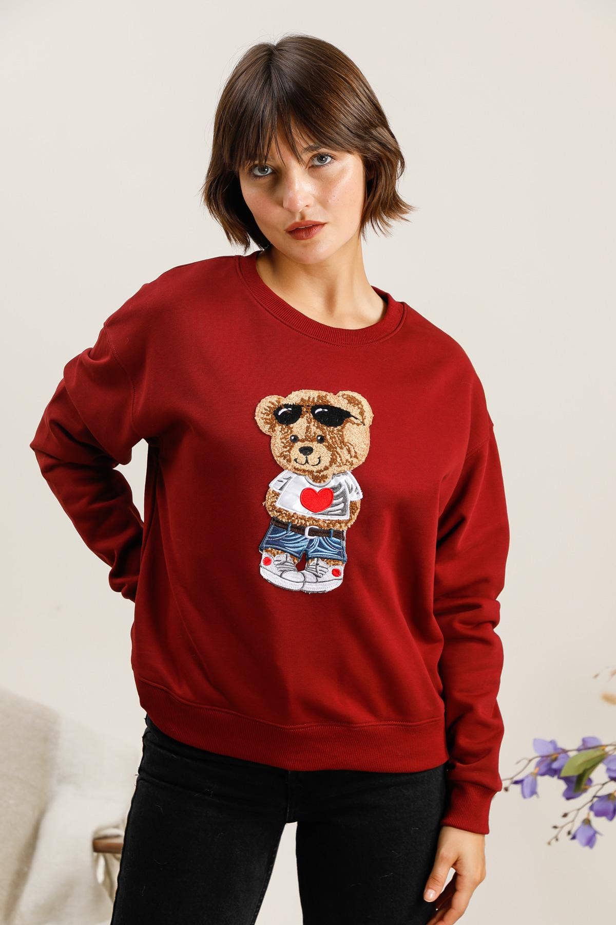 Attrait Paris - Wholesale Graphic Sweatshirt - Women's - Crew neck sweatshirt, bear with sunglasses4