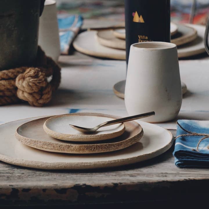 Ana Miranda Ceramics - Wholesale Dinner plate - Ice plates. Ø 12, 19 y 27 cm 1