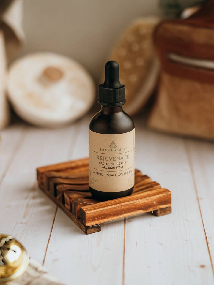 Lightweight Facial Oil | Fast-Absorbing Cleansing Serum for wholesale by Little Buddha by Daisy