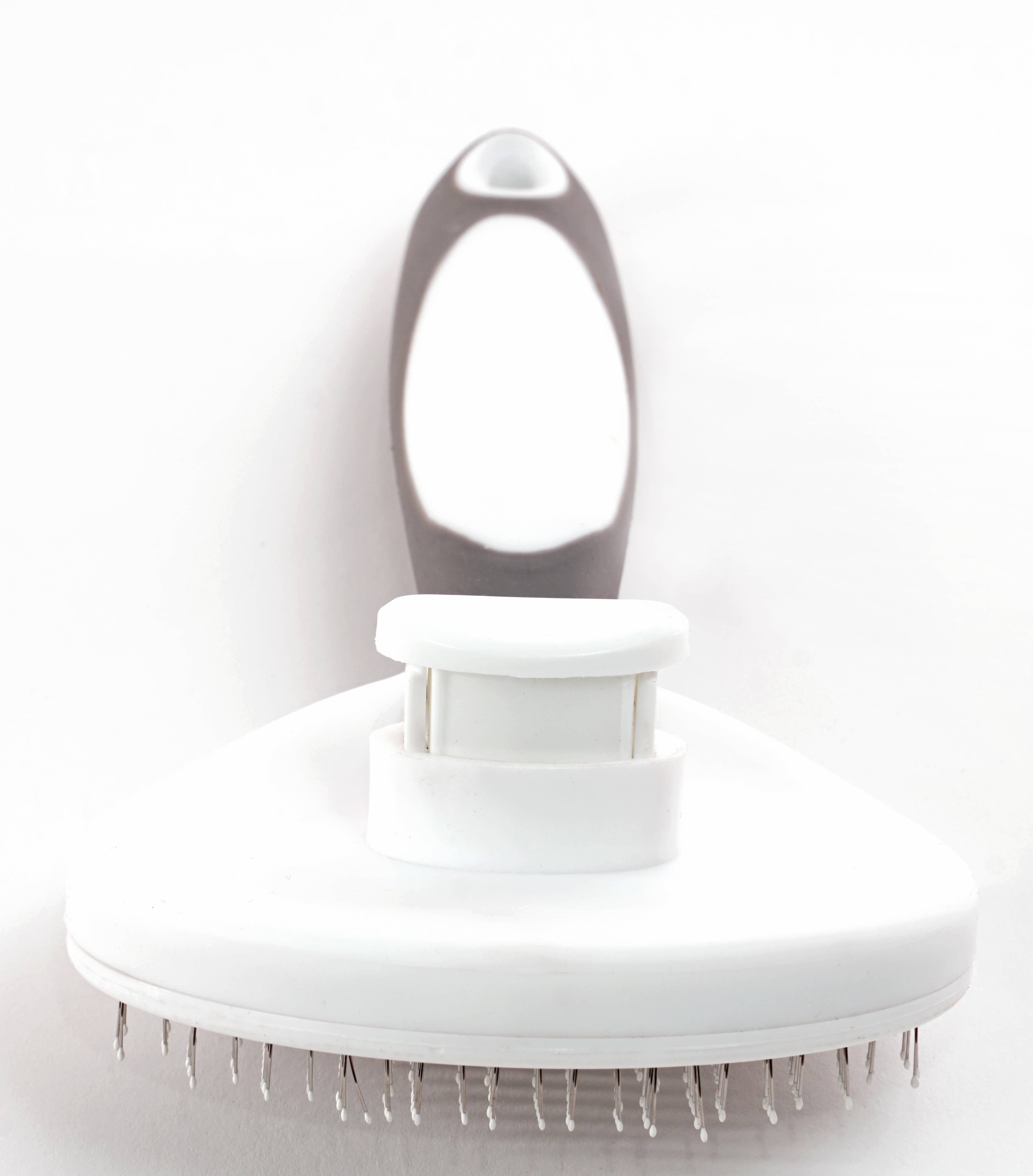 Precious Tails - Wholesale Pet Brush - Cat/Dog - Precious Tails Retractable Slicker Brush10