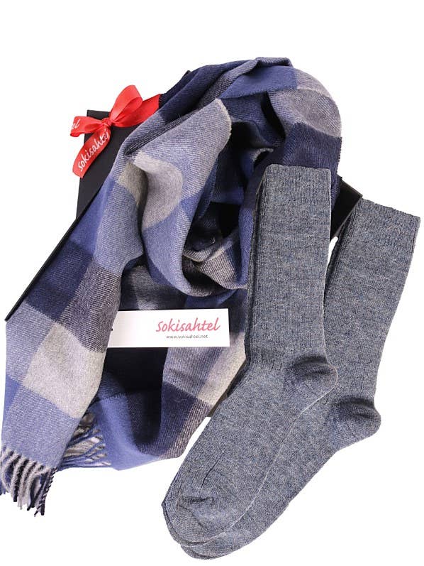 Alpaca wool scarf and ALPAKA socks gift box for men for wholesale by Sokisahtel I BestSockDrawer
