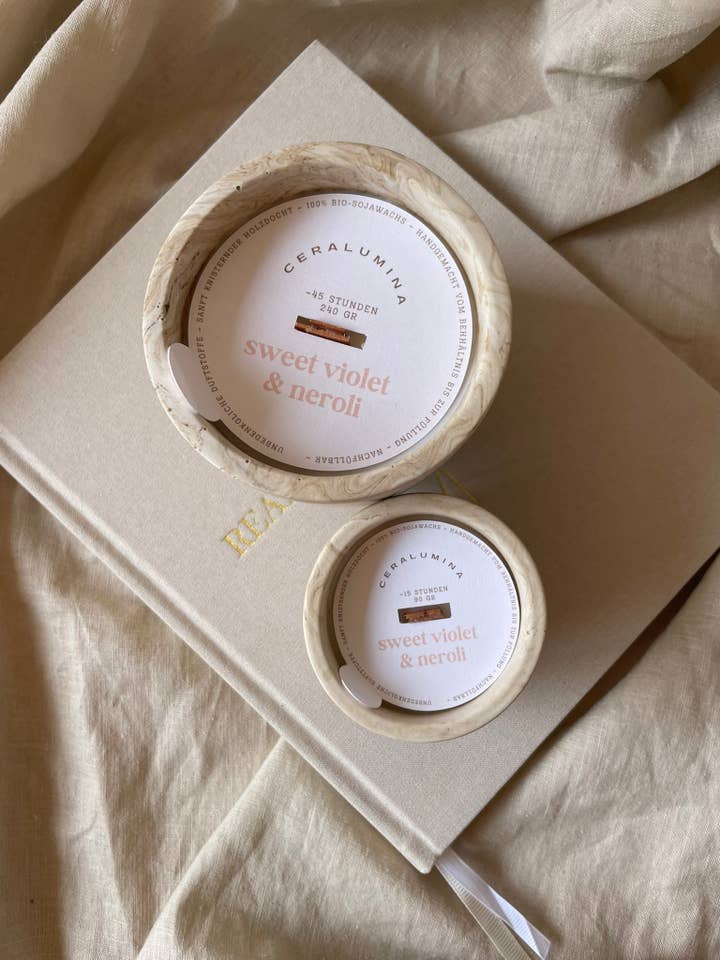 Doftljus 'sweet violet & neroli' av sojavax för wholesale av Ceralumina