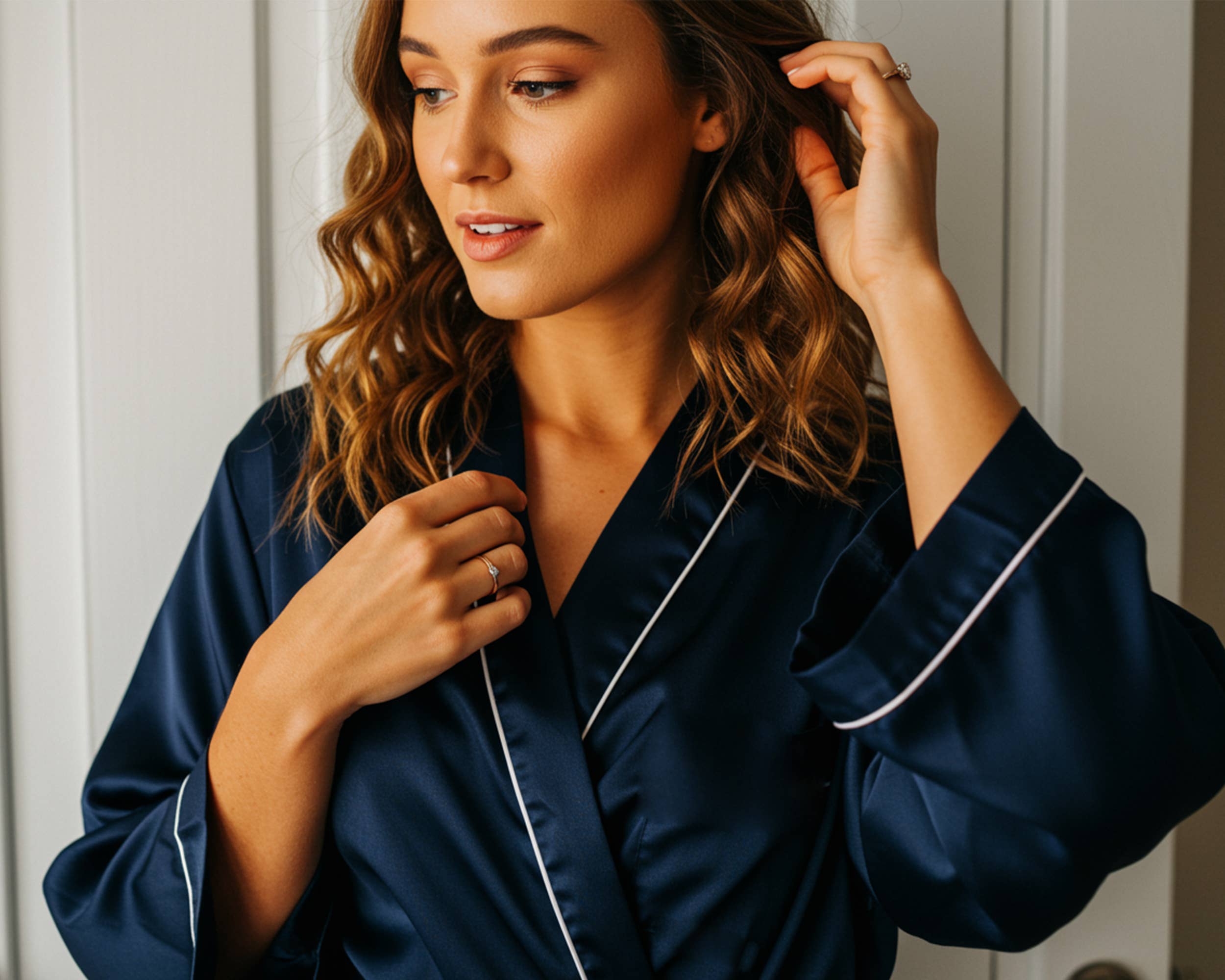 The Blissful - Vente Peignoir – femme - Peignoirs en satin personnalisés pour demoiselles d'honneur avec passepoil - Kimono sur mesure1