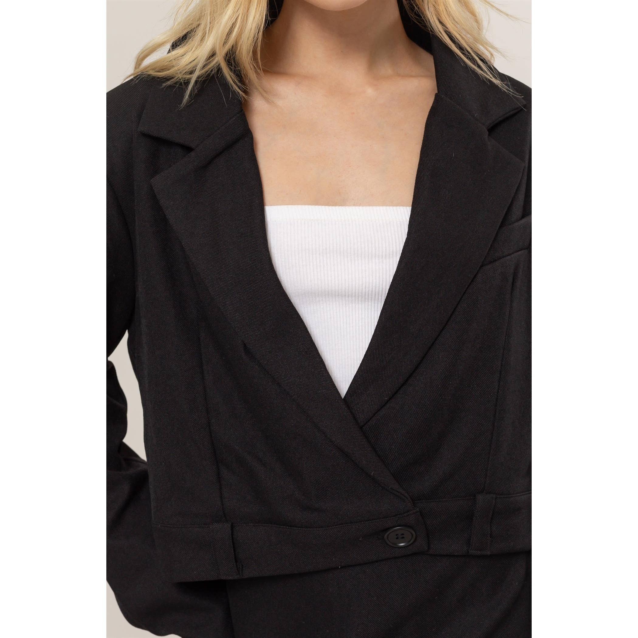HYFVE – Großhandel Blazer – Damen – Kurz geschnittene Jacke mit Knopfband12