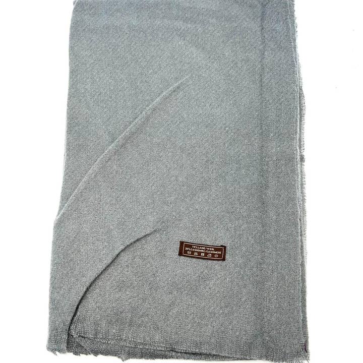 LINETA - Wholesale Scarf - Women's - HH-175 Plain scarf with short fringe16