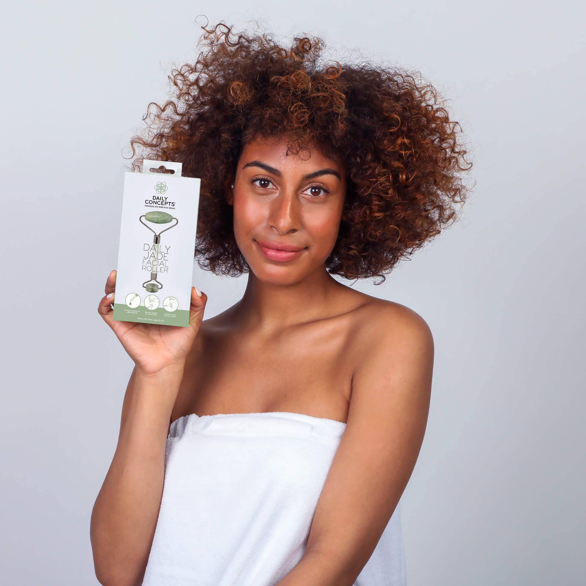 Daily Concepts - Venta al por mayor Rodillos de belleza/faciales - Rodillo facial de jade diario7