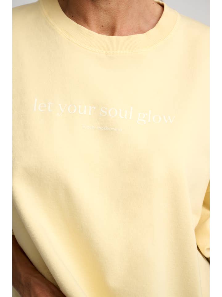 mantra sweat - soft yellow for wholesale on Faire2