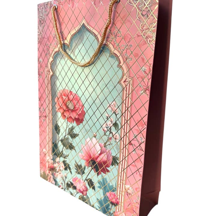 Ava’s Accessory Box - Wholesale Gift Bag - Gift Bag with Gold Strings Flower Design3