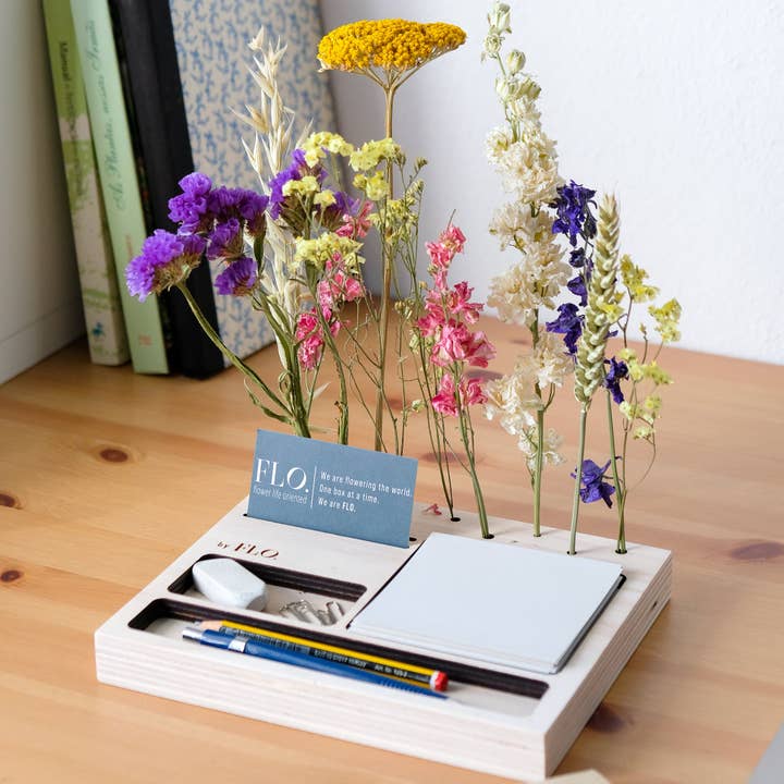 SCHREIBTISCH GARTEN für den Großhandel von FLO