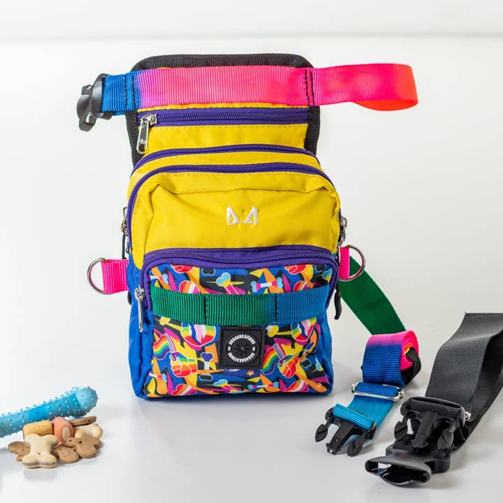 AkraCreations - Wholesale Pet Treat Bag - Dog - Thigh Treat Bag – Dog Training & Hiking Pouch1