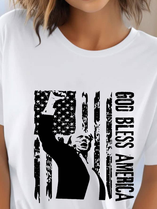 Trump God Bless America, t-shirt unisexe à col rond pour la vente par Top Avenue