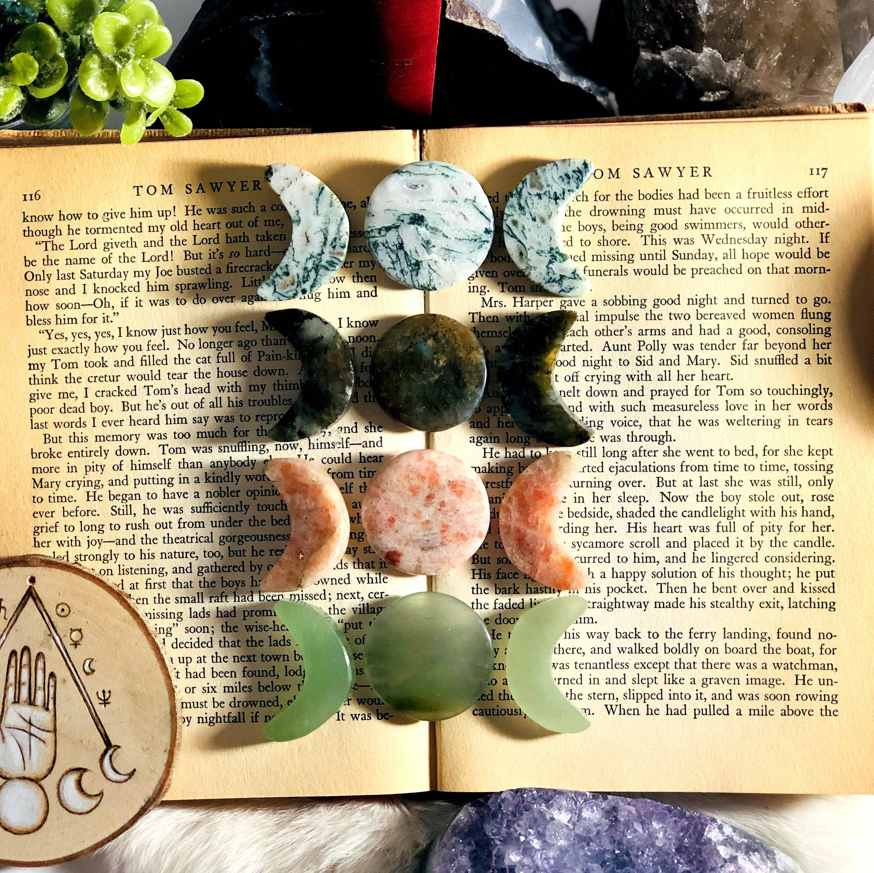 Rock Paradise – wholesale Spiritual stone/crystal – Crystal Gemstone Moon Phase Stones (RK12)1