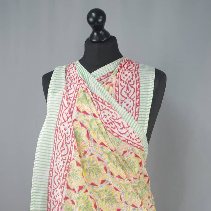 Bagru Strand Coverup Sarong Pareo - Gul Buket for engroshandel hos Kantha Decor