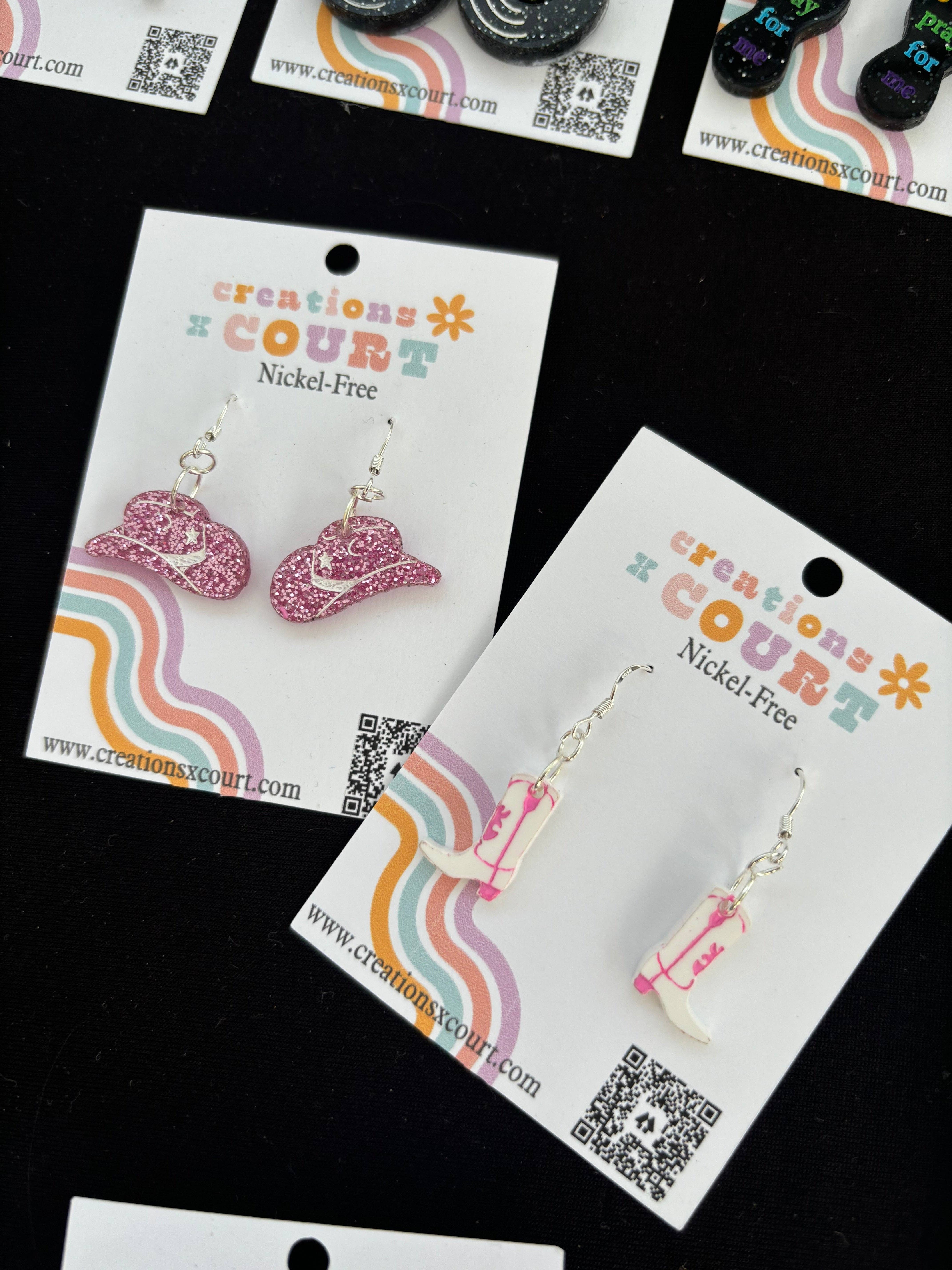 Creations x Court - Wholesale Dangle Earrings - Midwest Princess Hat1