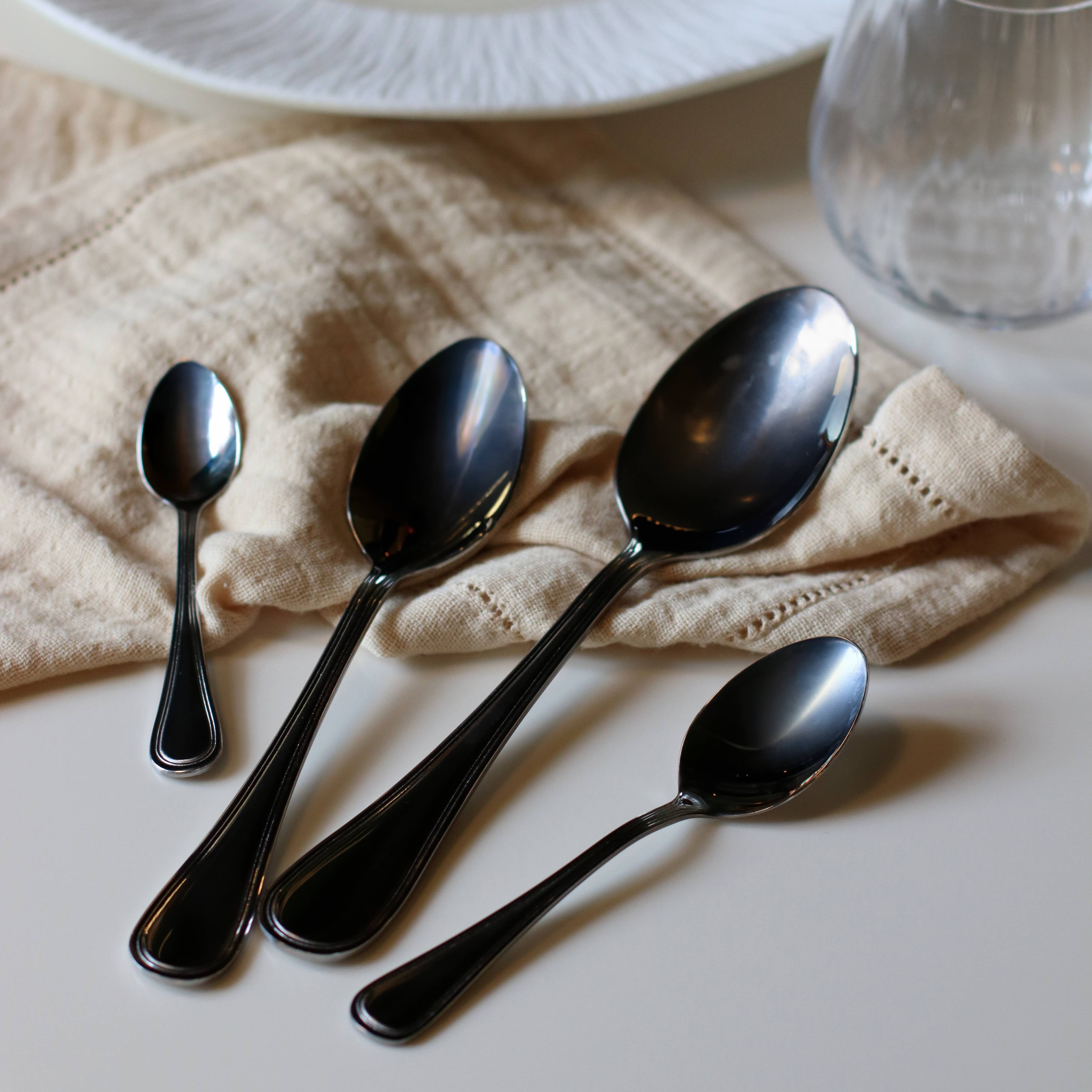 Ogo living - Vendita all'ingrosso Cucchiai (posate) - Cucchiaio da dessert in acciaio inossidabile filla 18,5 cm1