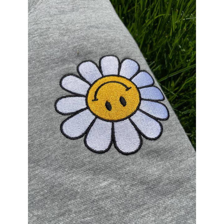 Sara Lutz Art - Wholesale Sweatshirt - Unisex - Daisy Patch Embroidered Sweatshirt8
