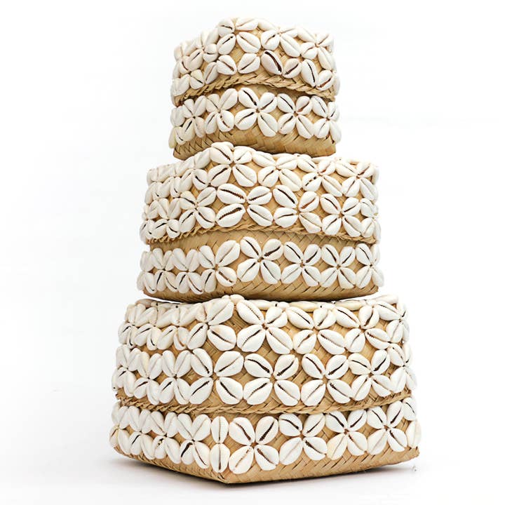 The Artisan and Company – Engroshandel Pynteæske – Dekorative Cowrie Shell perleæsker1