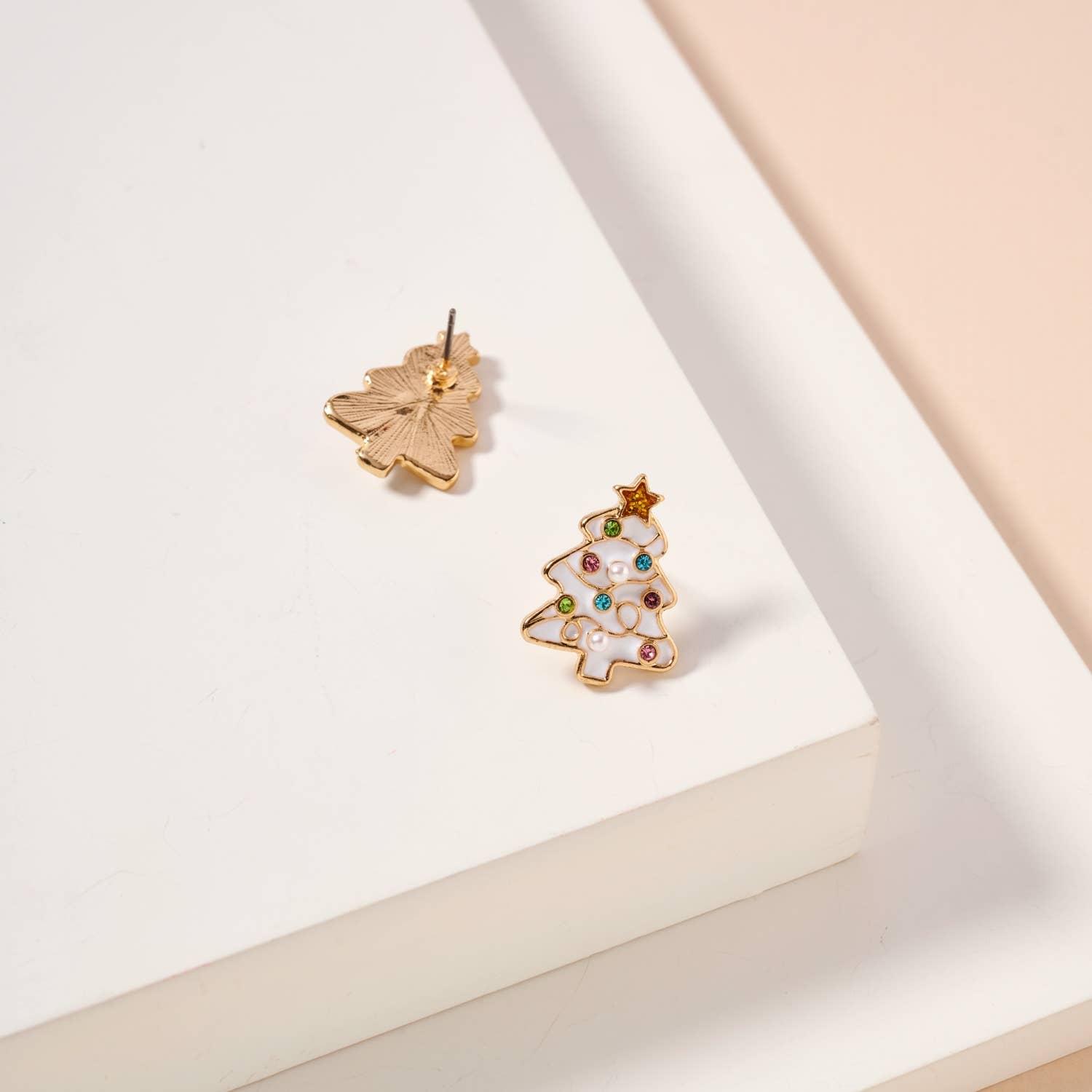 Frem - Vente Clous d'oreille - Boucles d'oreilles à tige en émail en forme de sapin de Noël22