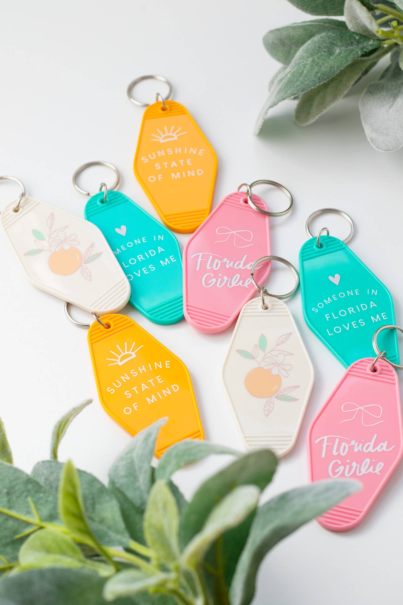 Declaration & Co - Wholesale Keychain - Unisex - Retro Hotel Keychain - Sunshine State of Mind4