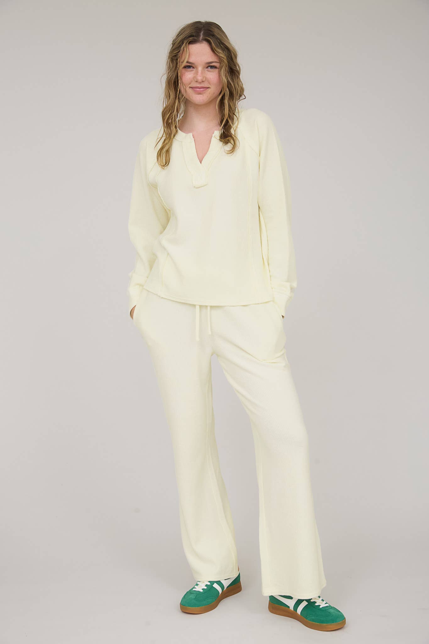 Blu Pepper – wholesale Byxor - Dam – TVÄTTADE HÖG MIDJA DRAWSNÖRE LOUNGEBYXOR4