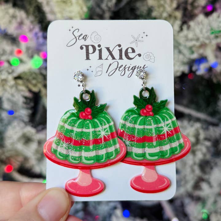 Boucles d'oreilles pendantes rétro vintage gâteau gelée dessert de Noël pour la vente par Sea Pixie Designs