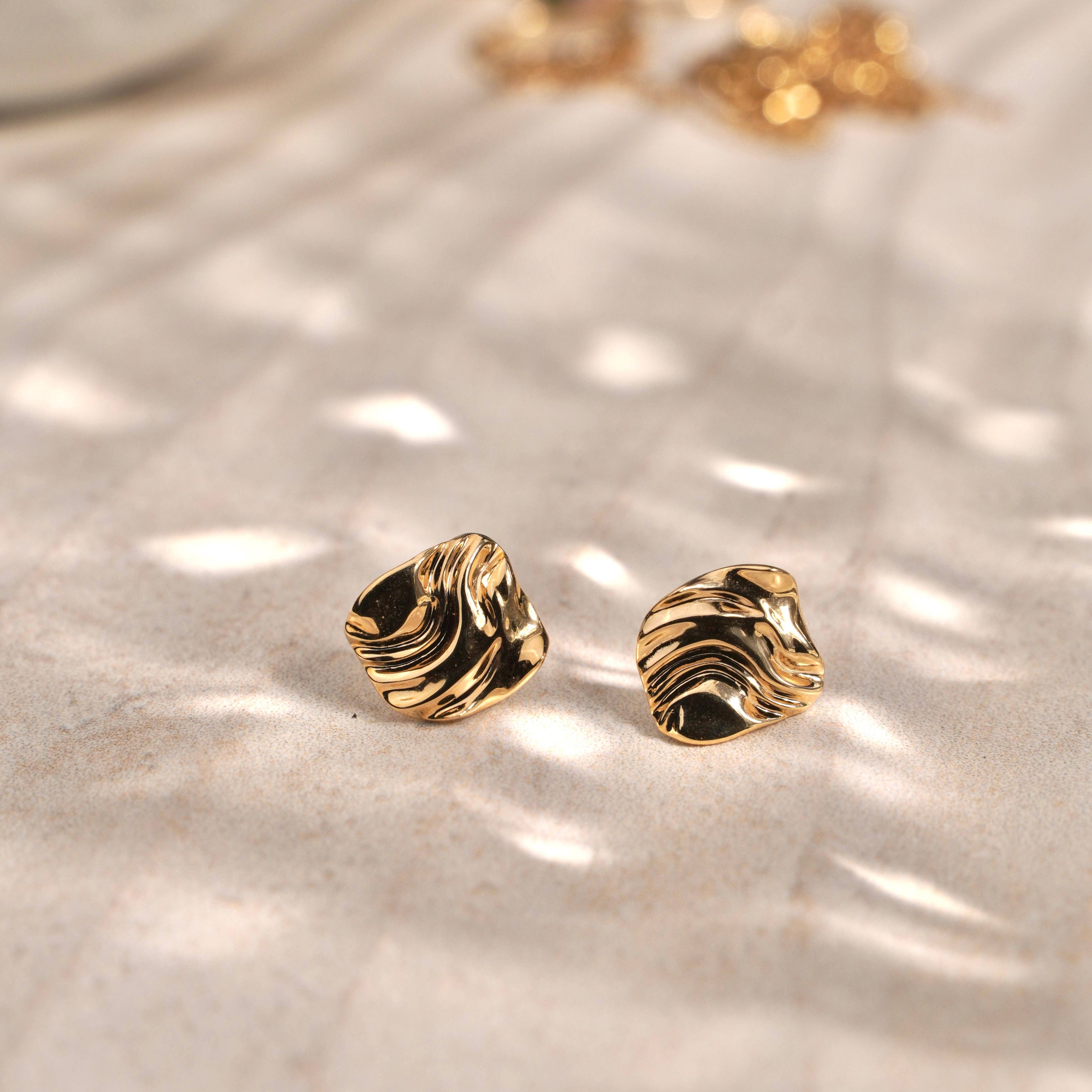 Meora Paris - Wholesale Stud/Post Earrings - Ocean Earrings 18k gold plated2