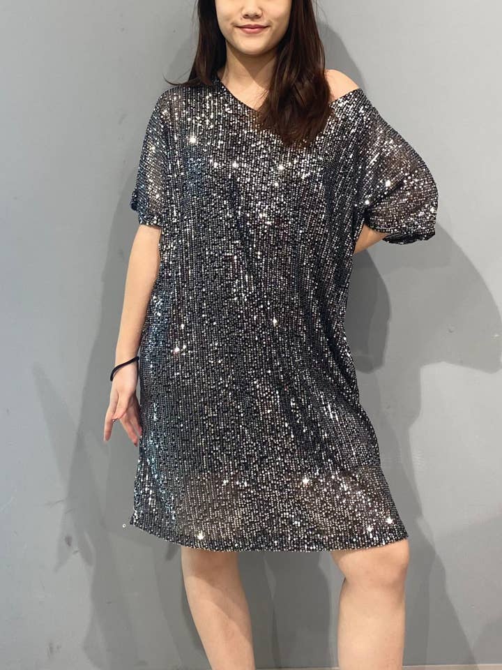Sole - Wholesale Dress - Women's - PAILLETTES CHRISTMAS DRESS
