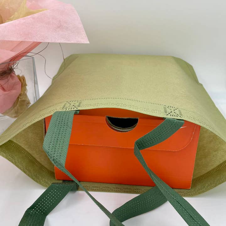 ByHome - Wholesale Gift Bag - 50pcs, 4 sizes Matcha Green non-woven gift bag green handle