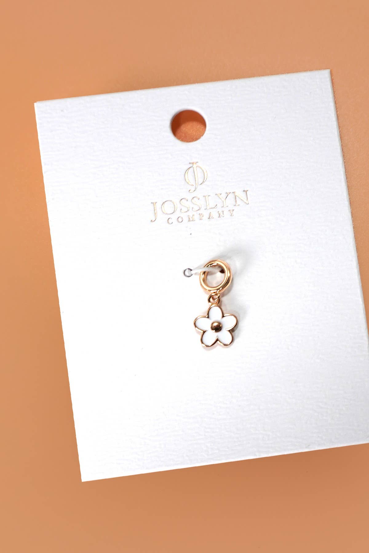 JOSSLYN by wall to wall – Großhandel Individueller Charm/Anhänger – CLUSTER-ANHÄNGER — ANHÄNGER AUS TITANSTAHL ODER MESSING | 40CM10012