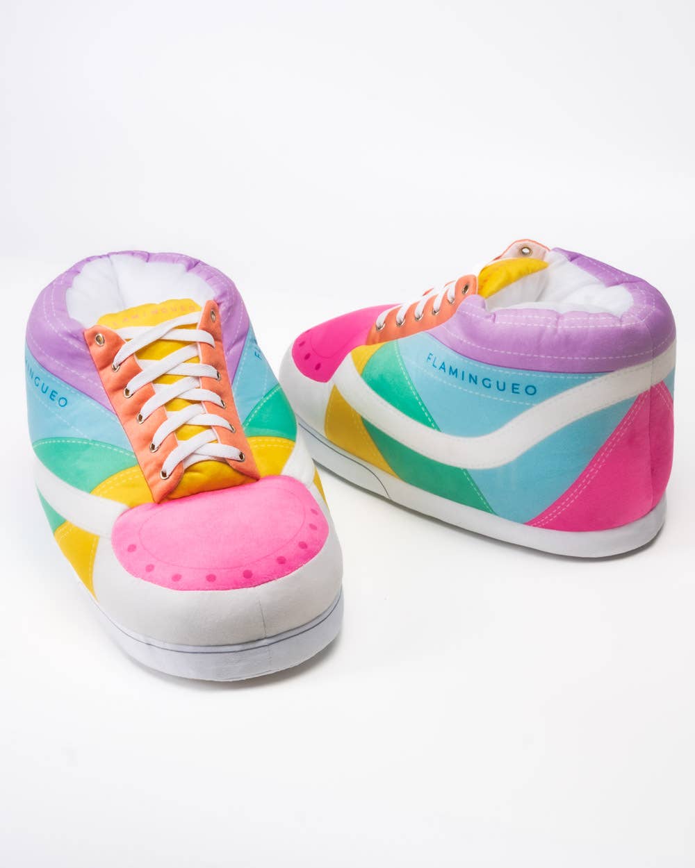 Flamingueo – Großhandel Slip-on-Sneaker – Damen – JIMMIS bunte Unisex-Hausschuhe3