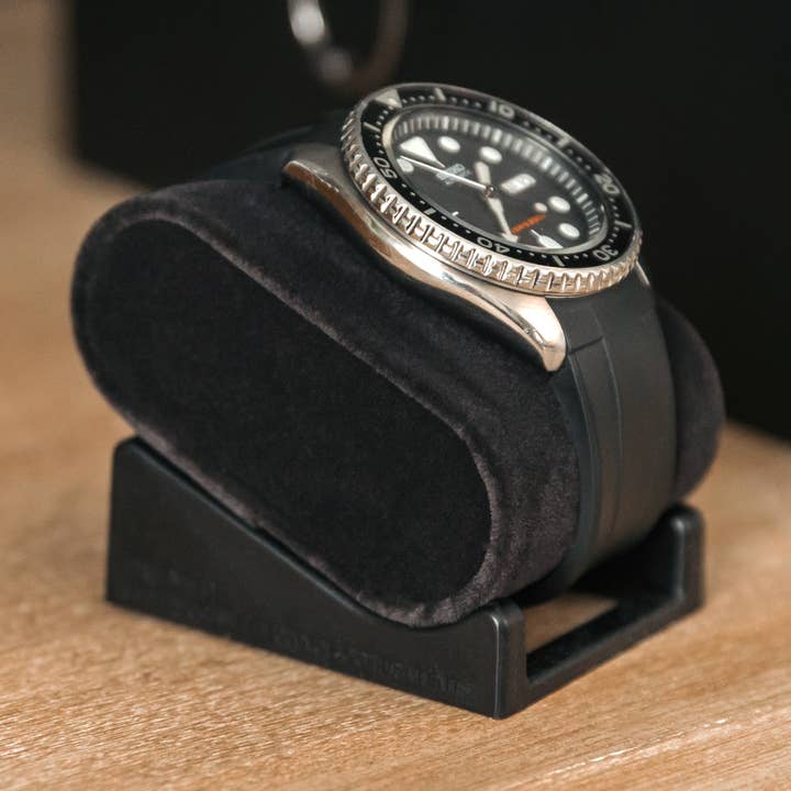 Mill Watch Box Black Finish - 8 Slot for wholesale by Case Elegance
