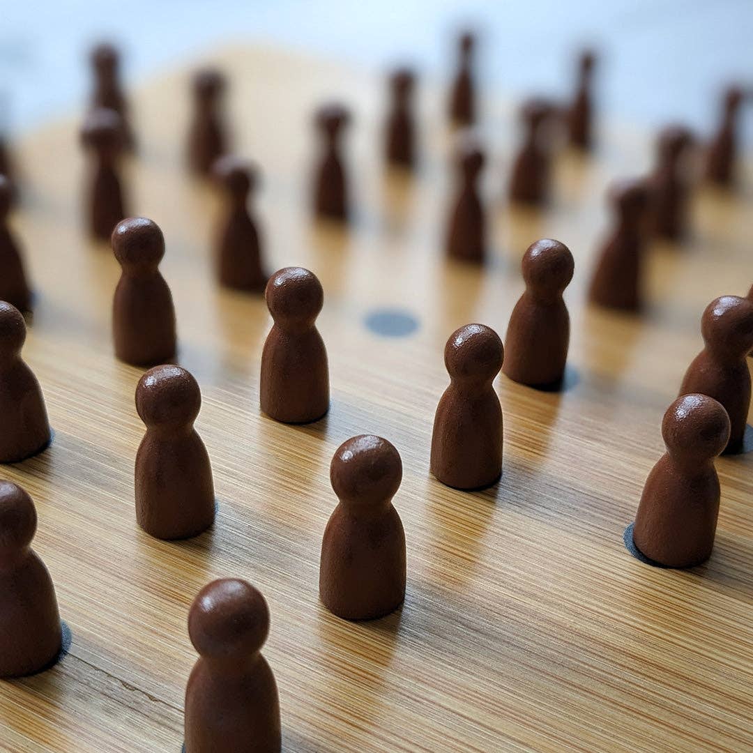 Robert Frederick Ltd – Engroshandel Brætspil – Bambus Solitaire og Sudoku Dobbelt Sæt - Fremstillet med Bæredygtige Materialer4