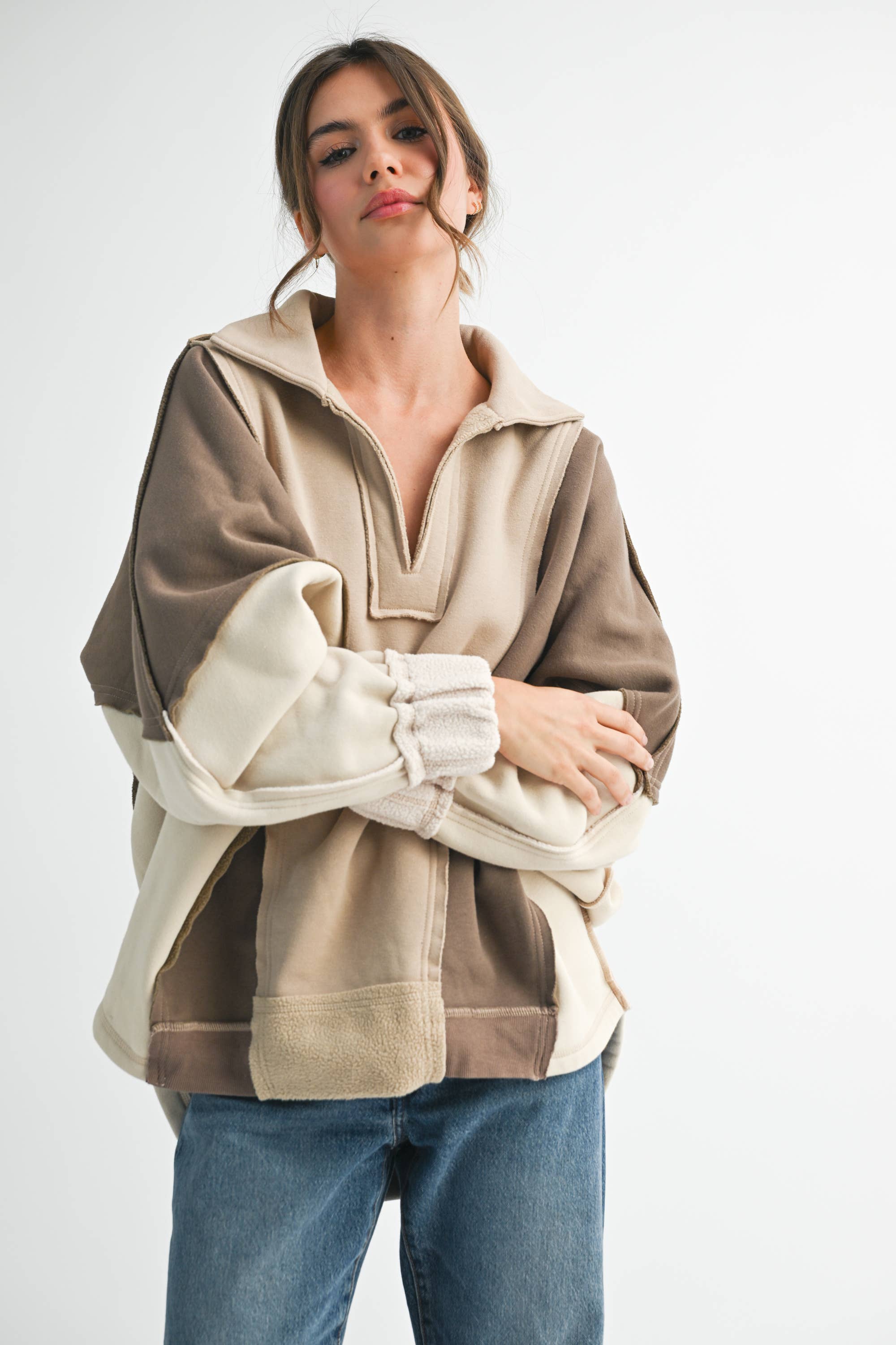 AEMI + CO - Wholesale Sweatshirt - Women's - 952CK Lallie Sweatshirt 614