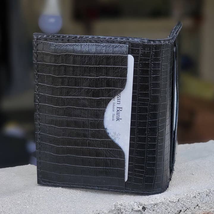 Flip Wallet for men for wholesale by DeVogue