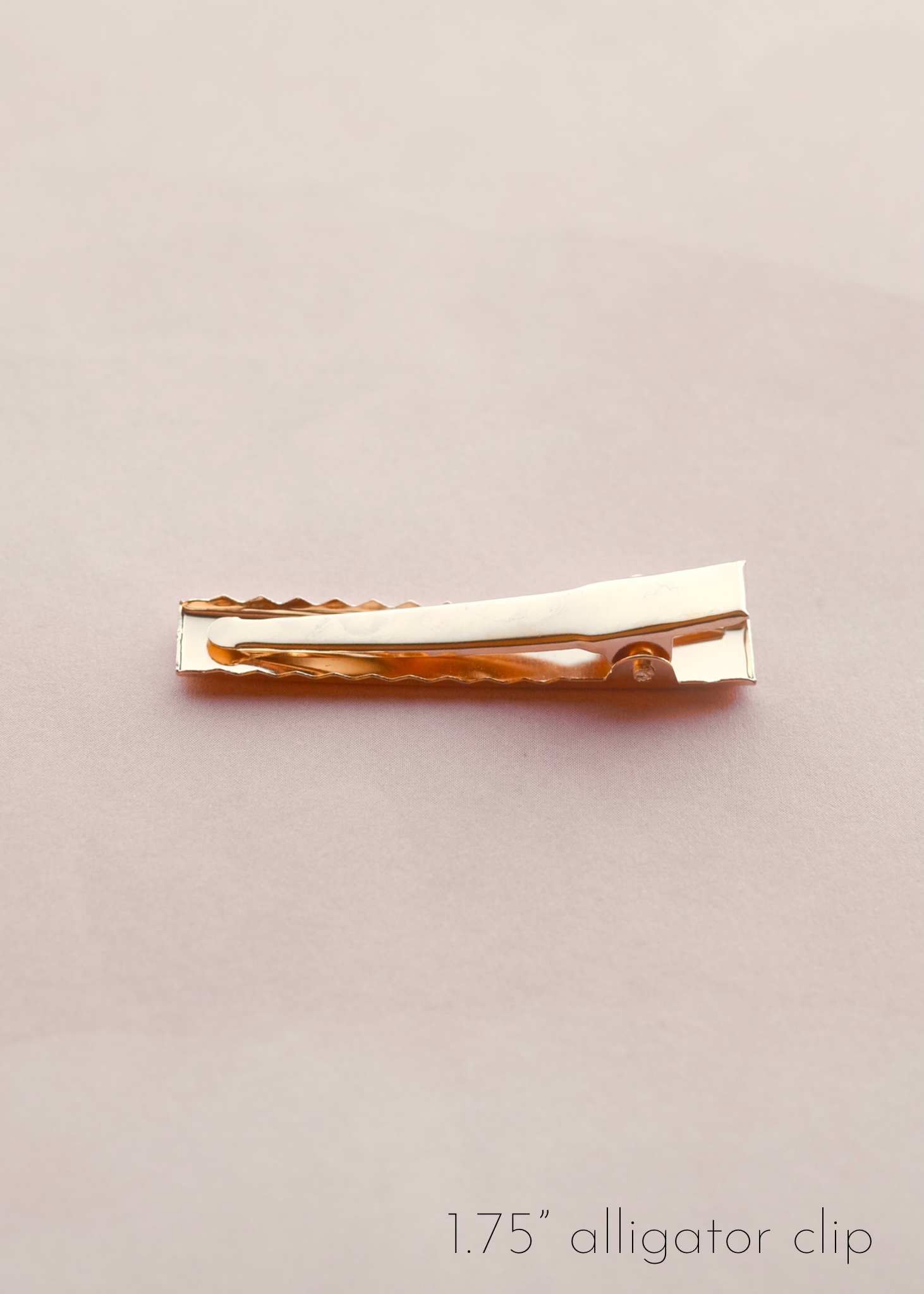 Valley + Vetiver - Wholesale Hair Clip - Women's - Whimsical Bee Bug Flower Clay Hair Clip1