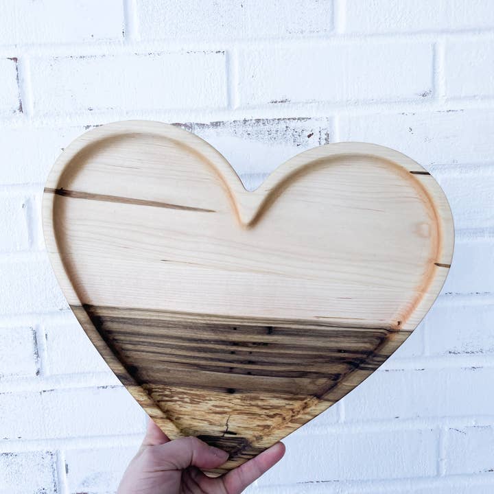 Nickel City Woodworking – wholesale Cutting board – Heart Shape Cutting Board Dish