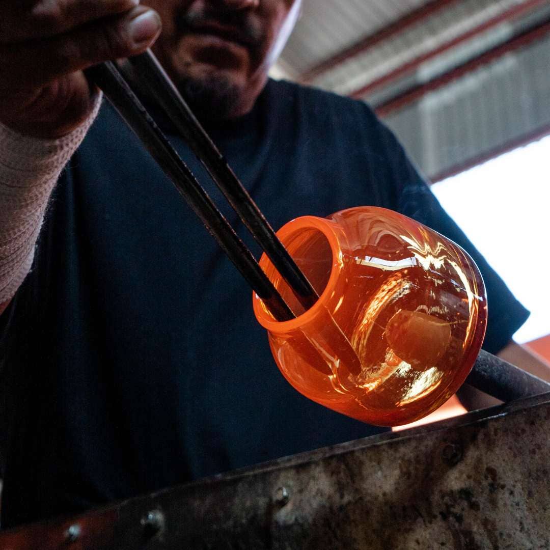 Bluecorn Candles - Wholesale Jar/Filled Candle - Pure Beeswax Jar Candle in Blown Glass Holder2