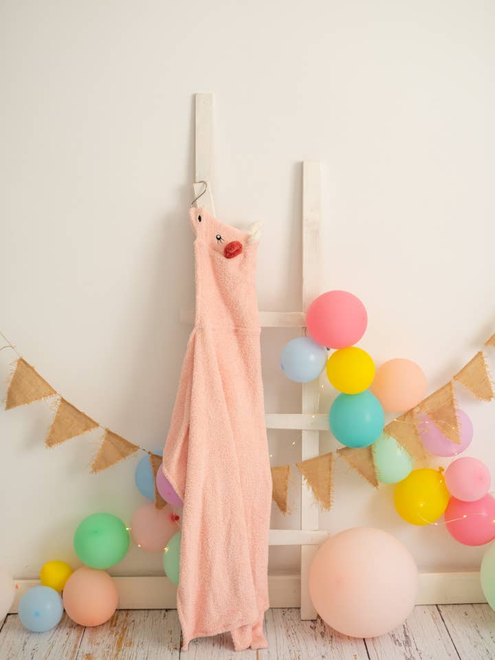 UNICORN HANDTUCH mit Kapuze in Rosa für den Großhandel von Crochetts
