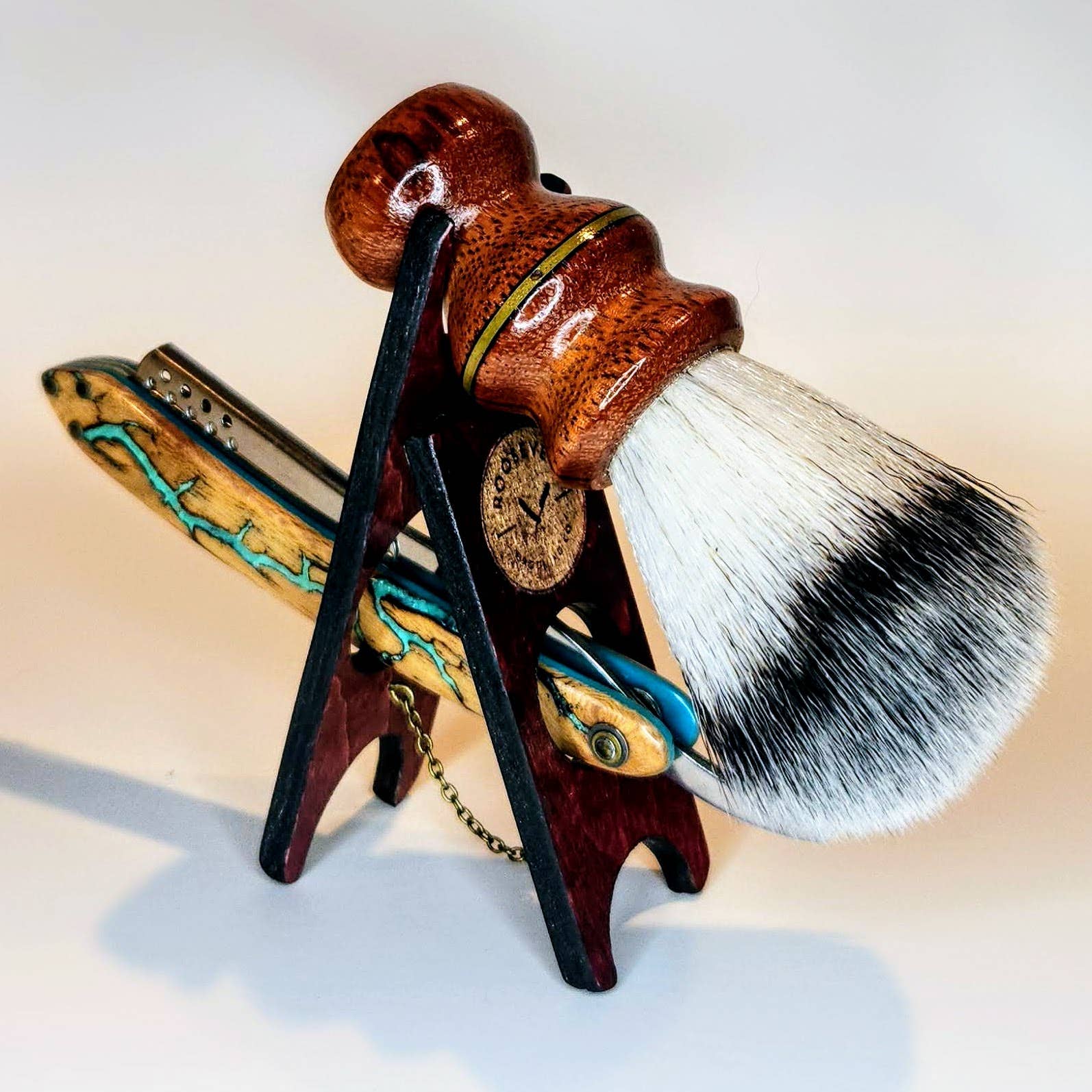 Roosevelt Grooming Company - Wholesale Razor Stand - Men's - Display Stand for Shaving Brush & Razor6