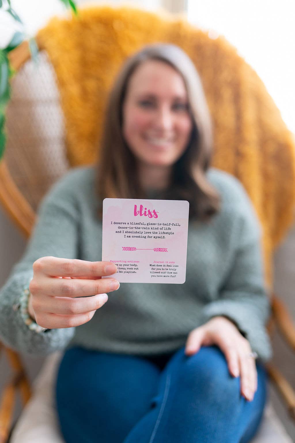 Healthy Chicks - Wholesale Tarot/Oracle Card - Spark Your Bliss Affirmation Card Deck8