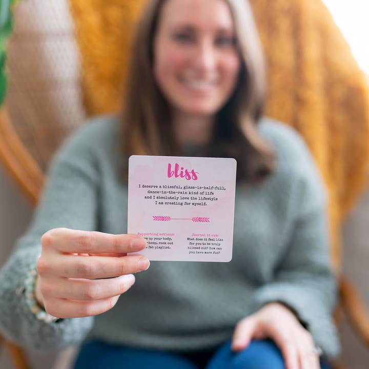 Healthy Chicks - Wholesale Tarot/Oracle Card - Spark Your Bliss Affirmation Card Deck8