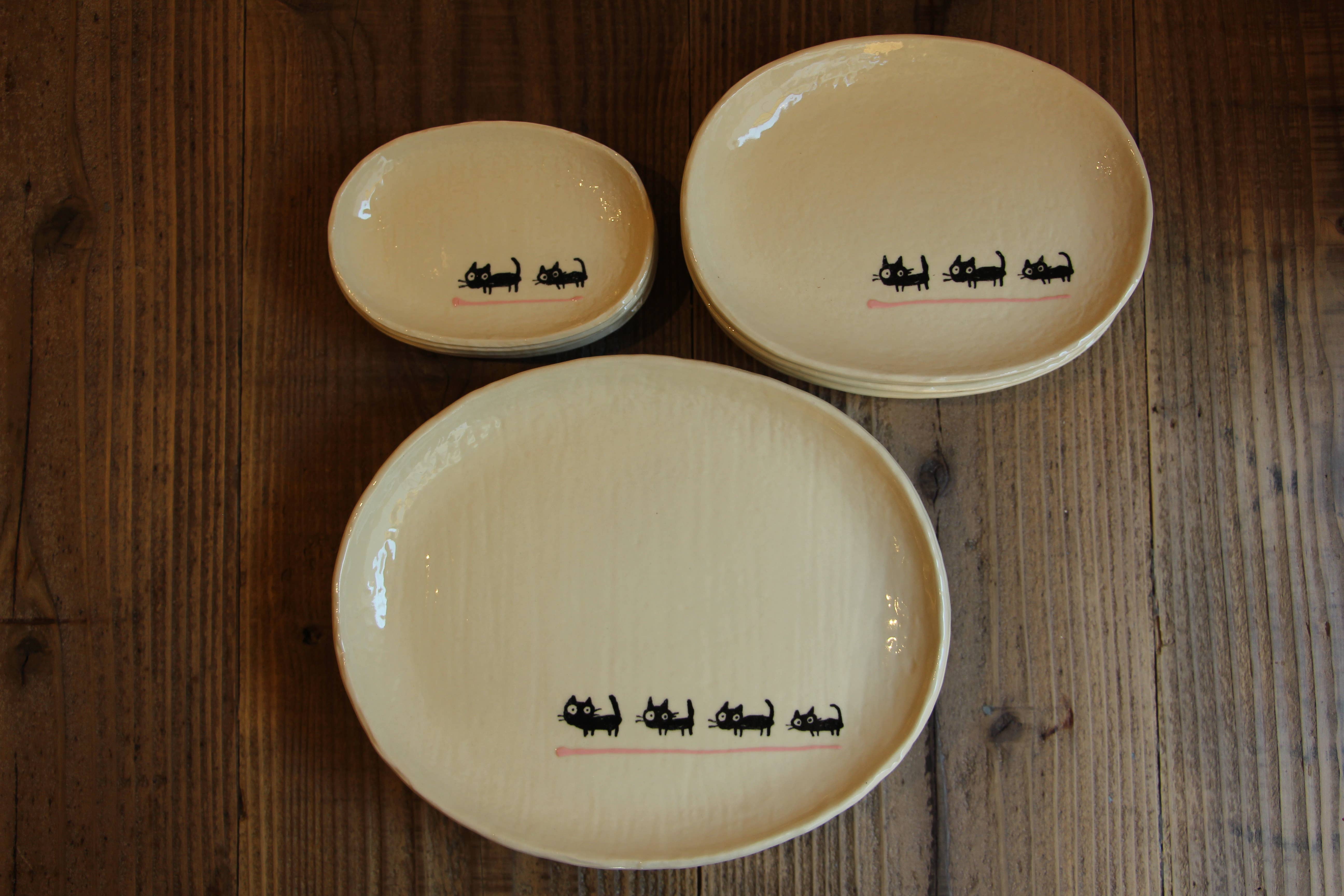 Japacolle — Japan Collections | See Latest News in "About" – Großhandel Essteller – Kind & Baby – Souen ovale Platte S mit Katzenmotiv6