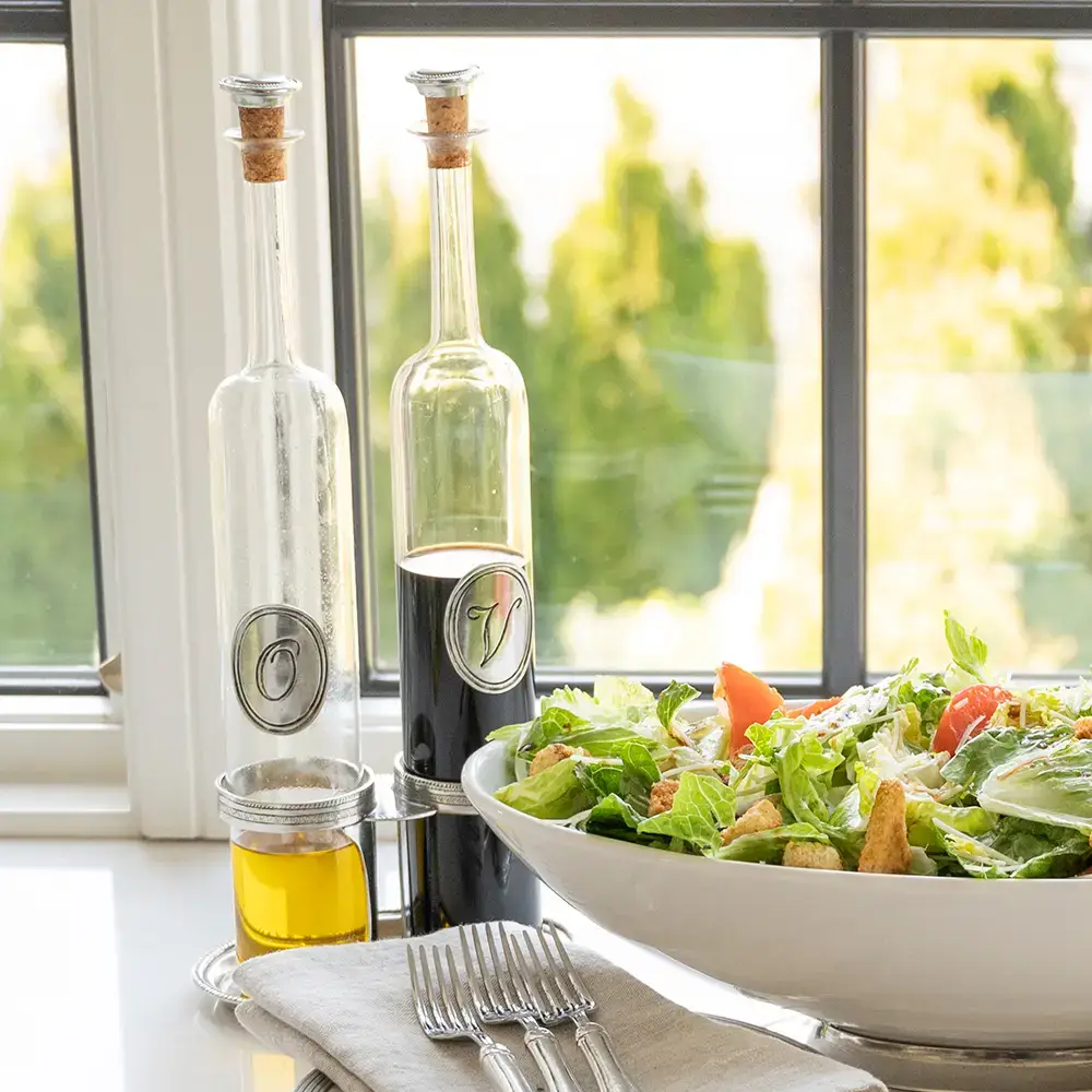 Arte Italica & Crown Linen Designs – Großhandel Öl-/Essigspender – Tavola Tall Öl und Essig mit Caddy3
